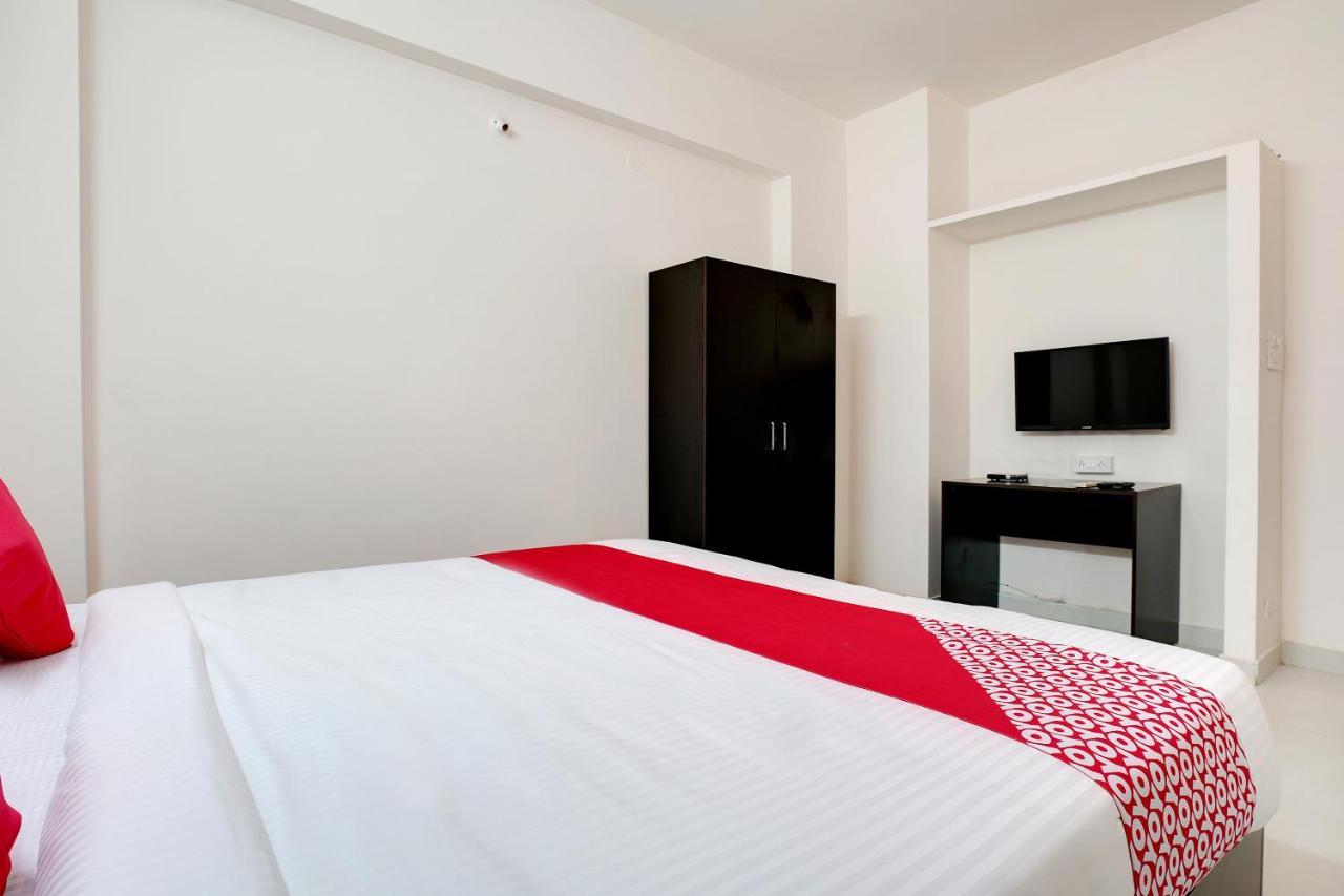 מלון Haidar Sahibguda Oyo 41102 Hyderabad Elite מראה חיצוני תמונה